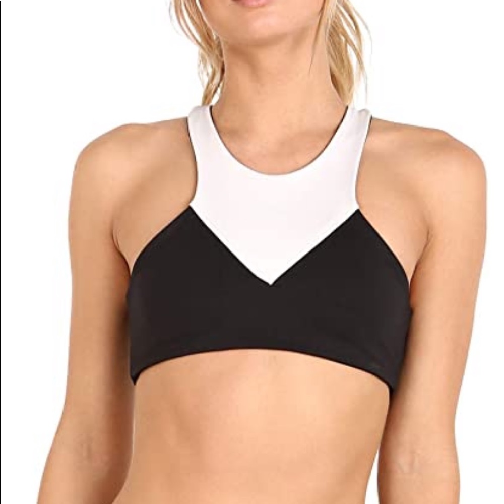 Olympia Activewear Lyon sports bra size small